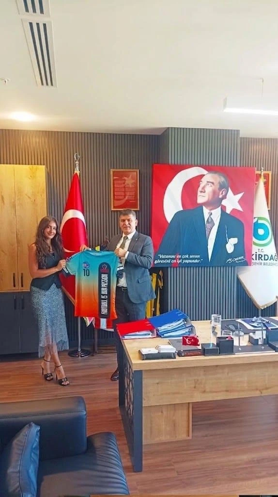 Tekirdağ Büyükşehir Belediyesi Ziyareti & Forma Takdimi